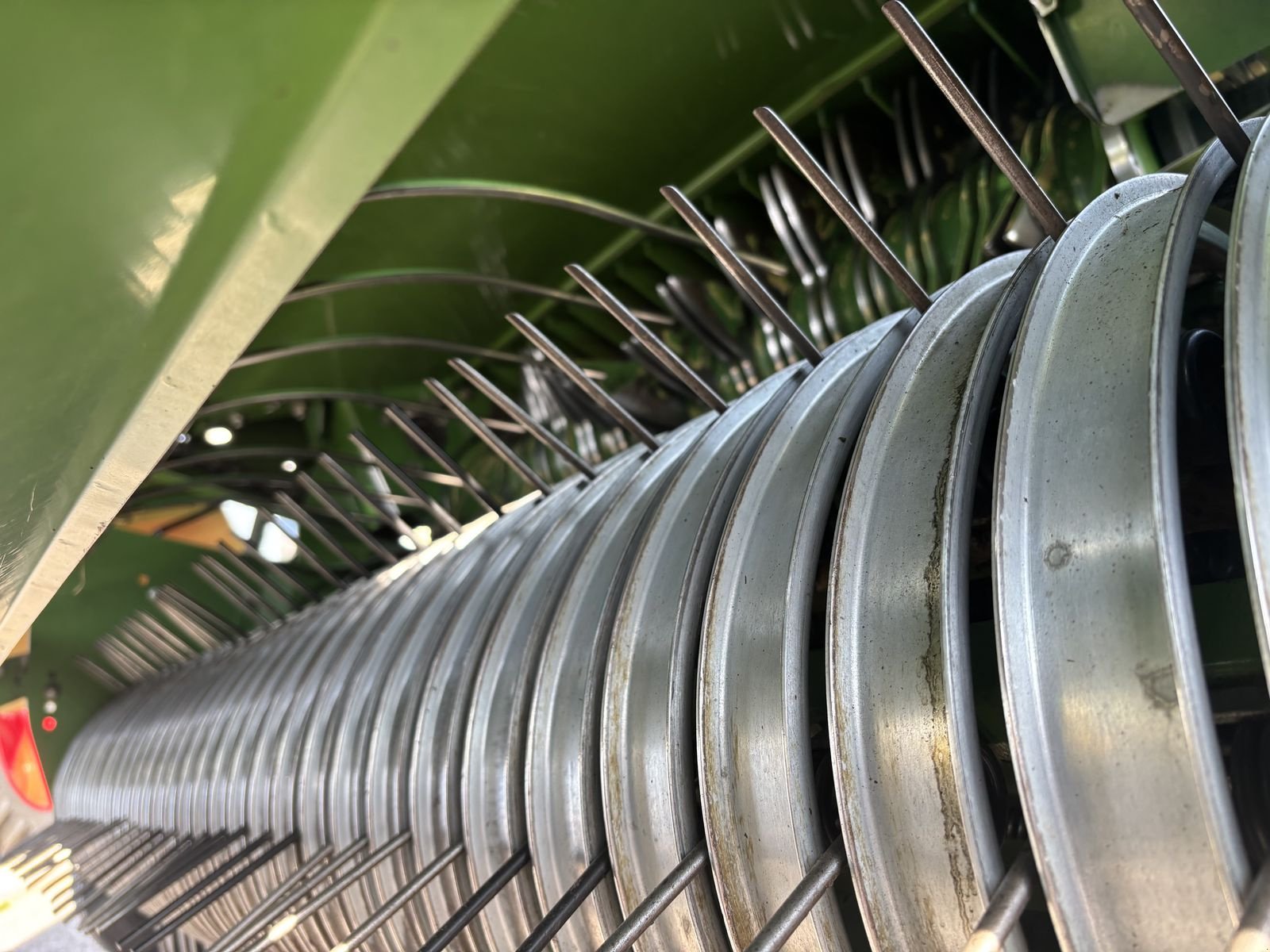 Rundballenpresse типа Krone Fortima  V 1800 MC, Gebrauchtmaschine в Arnreit (Фотография 16)