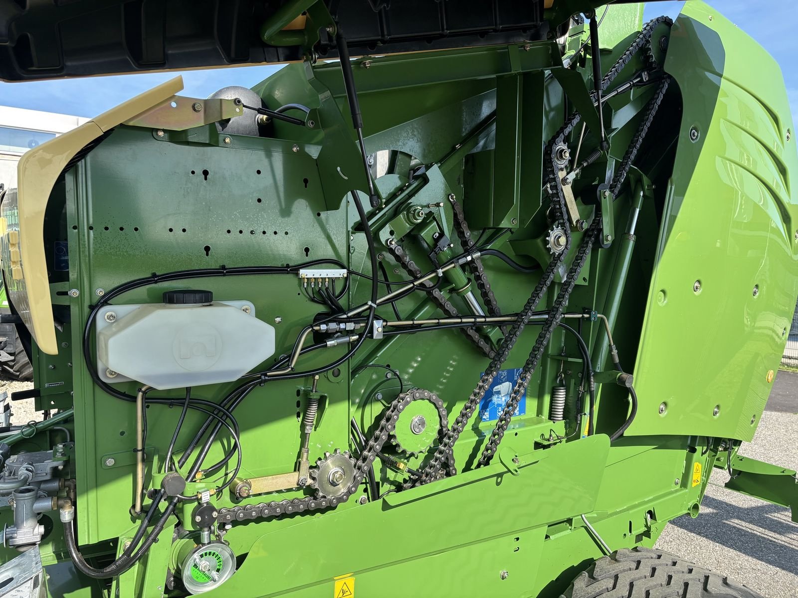 Rundballenpresse типа Krone Fortima  V 1800 MC, Gebrauchtmaschine в Arnreit (Фотография 14)