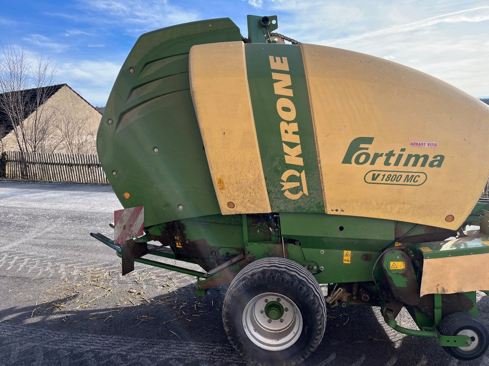 Rundballenpresse van het type Krone Fortima V 1800 MC, Gebrauchtmaschine in Götzles (Foto 3)