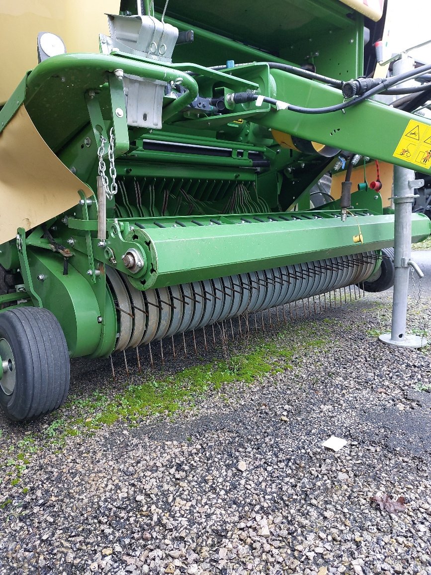 Rundballenpresse Türe ait Krone Fortima V1500MC, Gebrauchtmaschine içinde LACAPELLE-MARIVAL (resim 8)