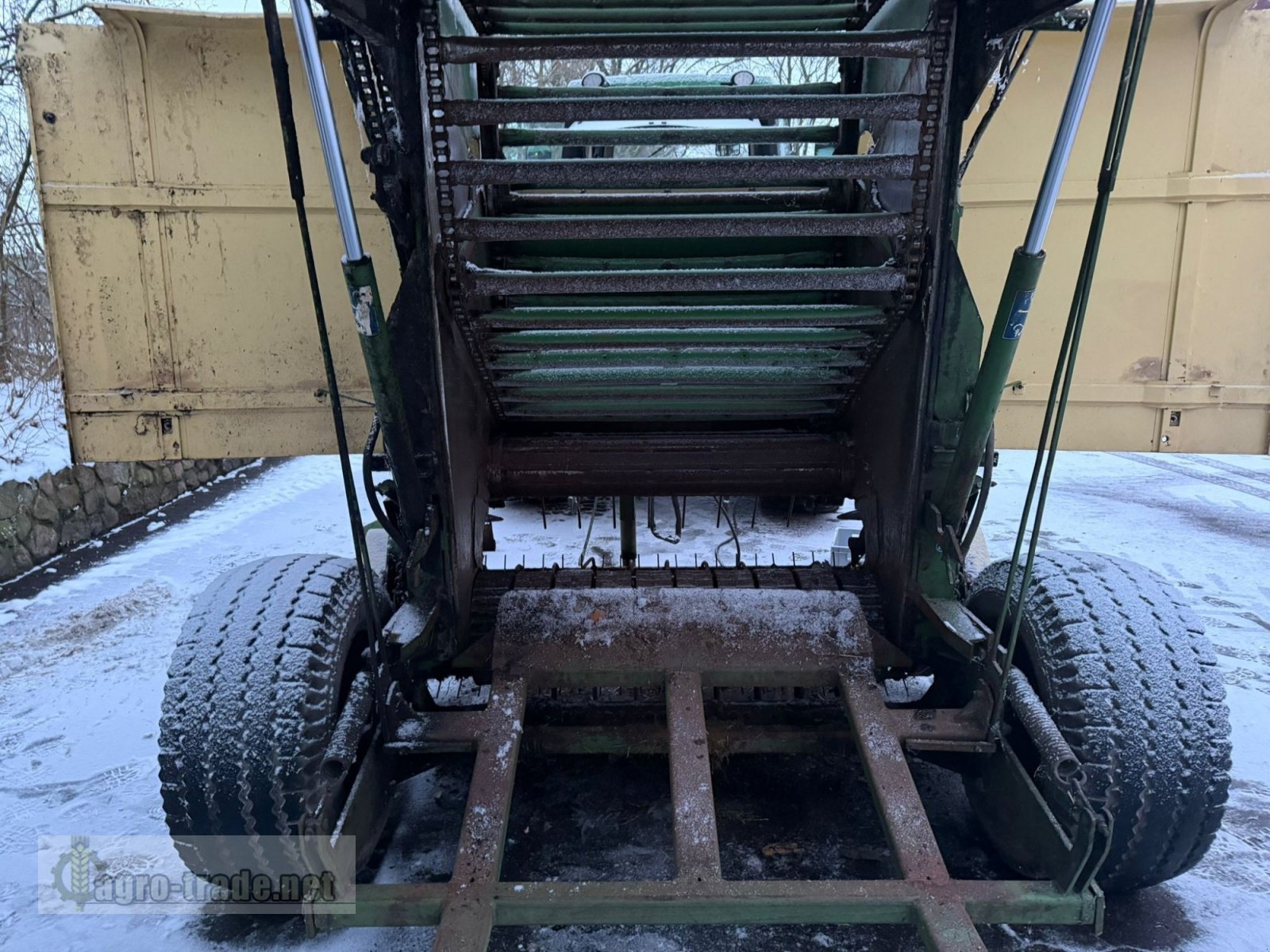 Rundballenpresse typu Krone KR 8-16 S, Gebrauchtmaschine v Ellerdorf (Obrázek 3)