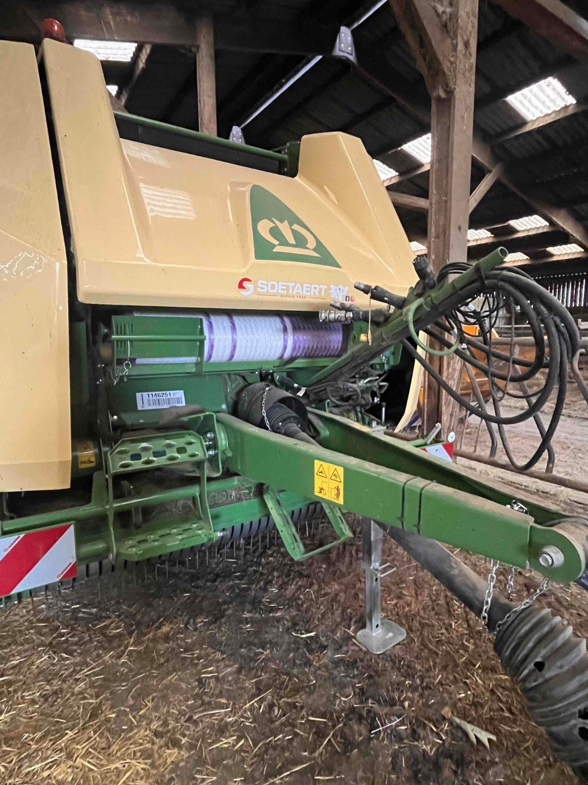 Rundballenpresse typu Krone Presse à balles rondes VariPack V165 Krone, Gebrauchtmaschine v Le Horps (Obrázok 5)