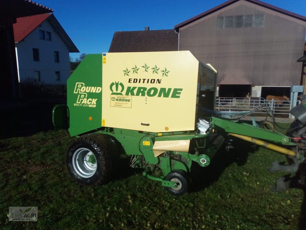Rundballenpresse typu Krone Roundpack 1250MC, Gebrauchtmaschine v Vöhringen (Obrázek 6)