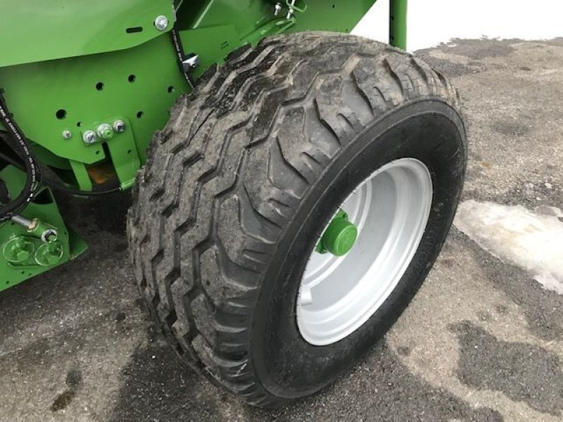 Rundballenpresse des Typs Krone Rundballenpresse Comprima F155XC, Neumaschine in Tamsweg (Bild 8)