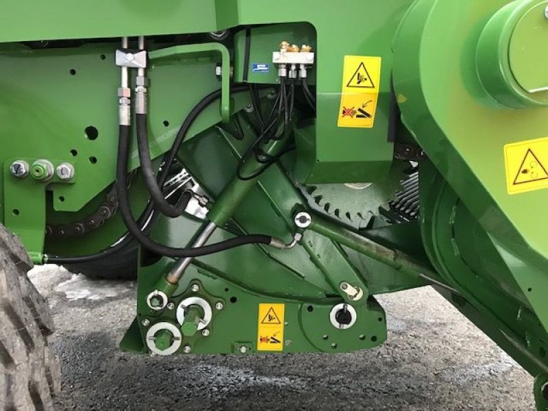 Rundballenpresse des Typs Krone Rundballenpresse Comprima F155XC, Neumaschine in Tamsweg (Bild 14)