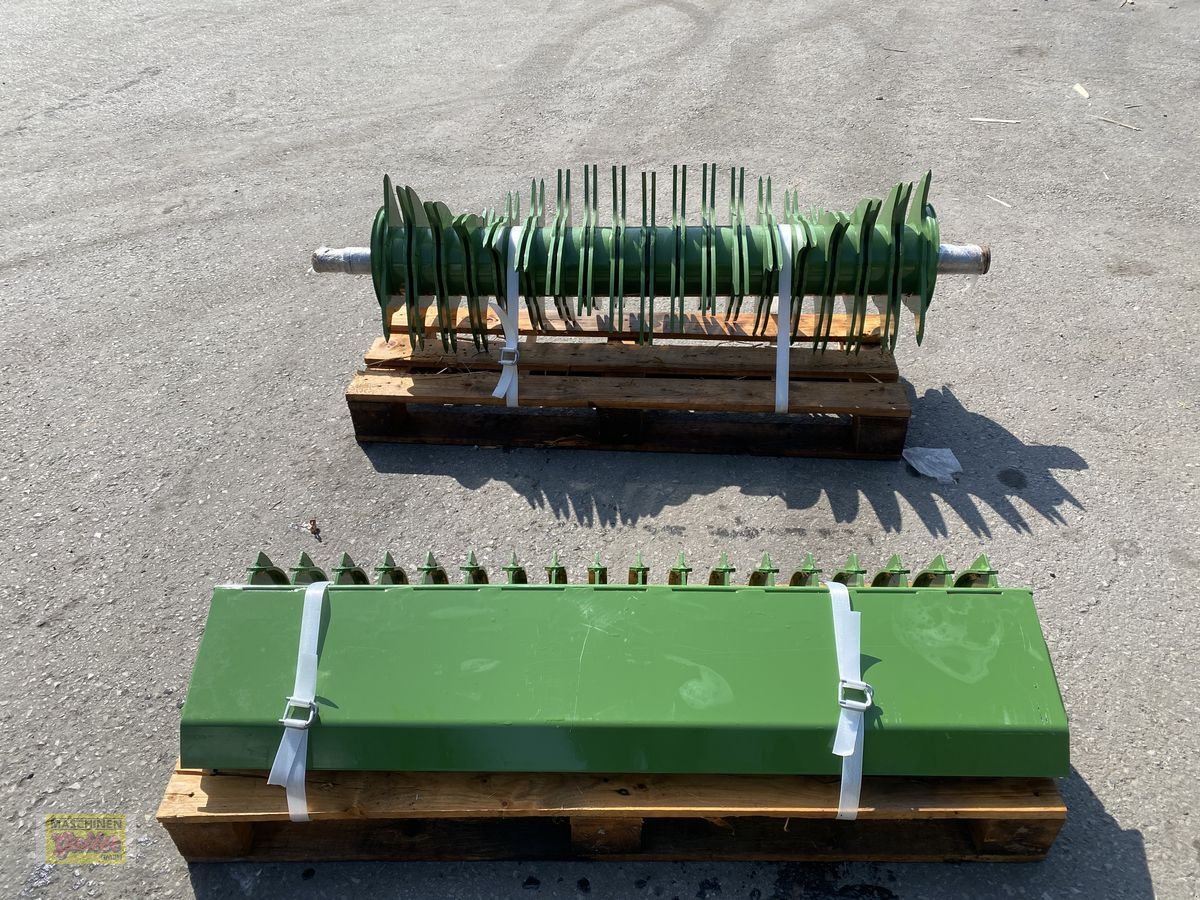 Rundballenpresse des Typs Krone Schneidrotor zu Krone Fortima und Vario-Pack, Neumaschine in Kötschach (Bild 7)