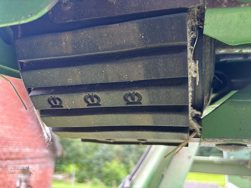 Rundballenpresse typu Krone Ultima CF 155 XC, Gebrauchtmaschine v Geestland (Obrázek 29)