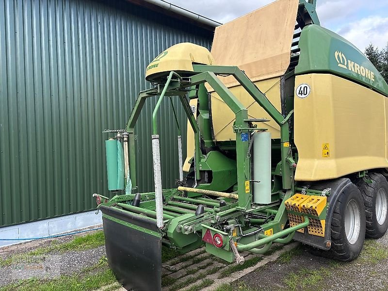 Rundballenpresse typu Krone Ultima CF 155 XC, Gebrauchtmaschine v Geestland (Obrázek 12)