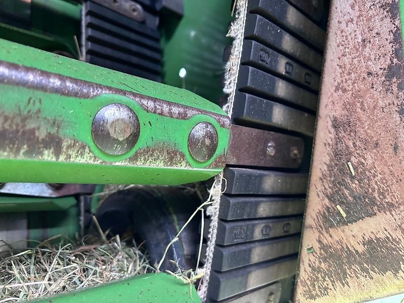 Rundballenpresse typu Krone Ultima CF 155 XC, Gebrauchtmaschine v Geestland (Obrázek 31)