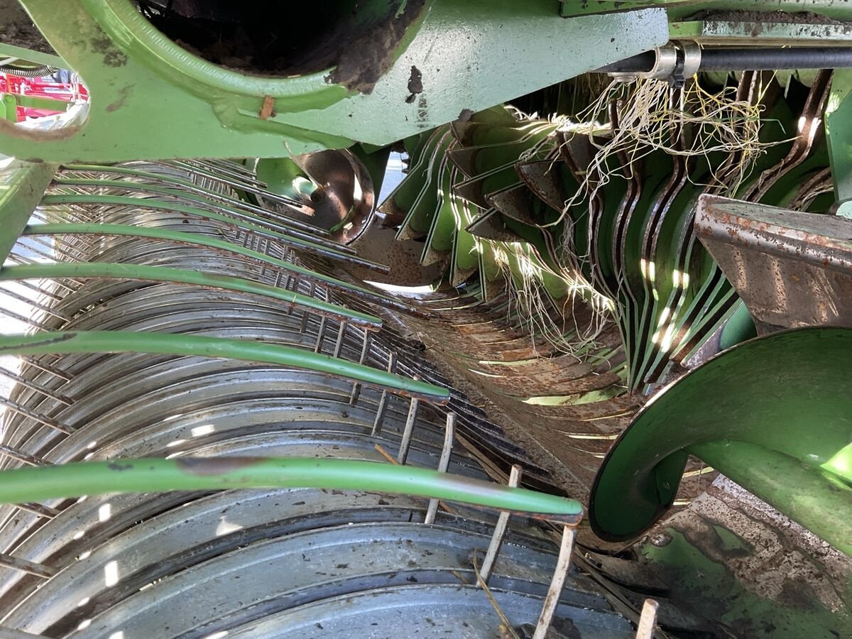 Rundballenpresse typu Krone V 150 XC, Gebrauchtmaschine v Zwettl (Obrázek 23)