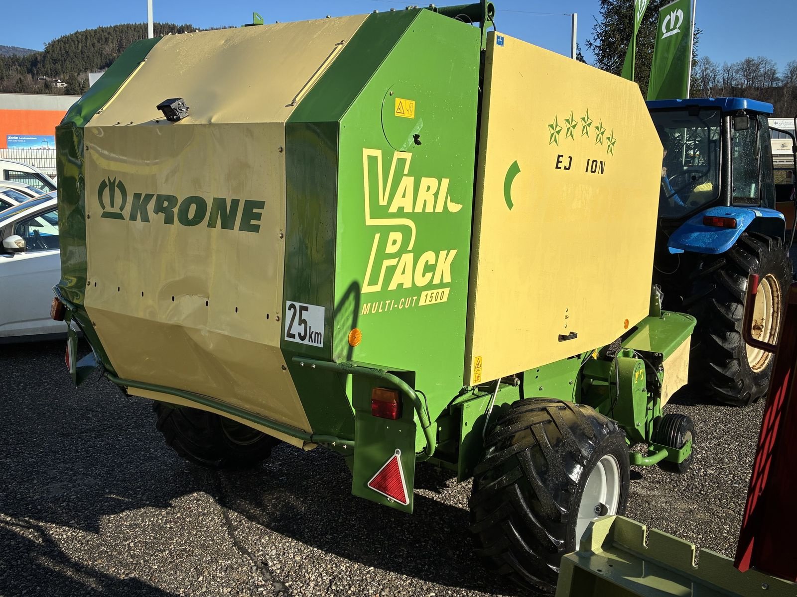 Rundballenpresse des Typs Krone Vario Pack 1500 MC, Gebrauchtmaschine in Villach (Bild 3)