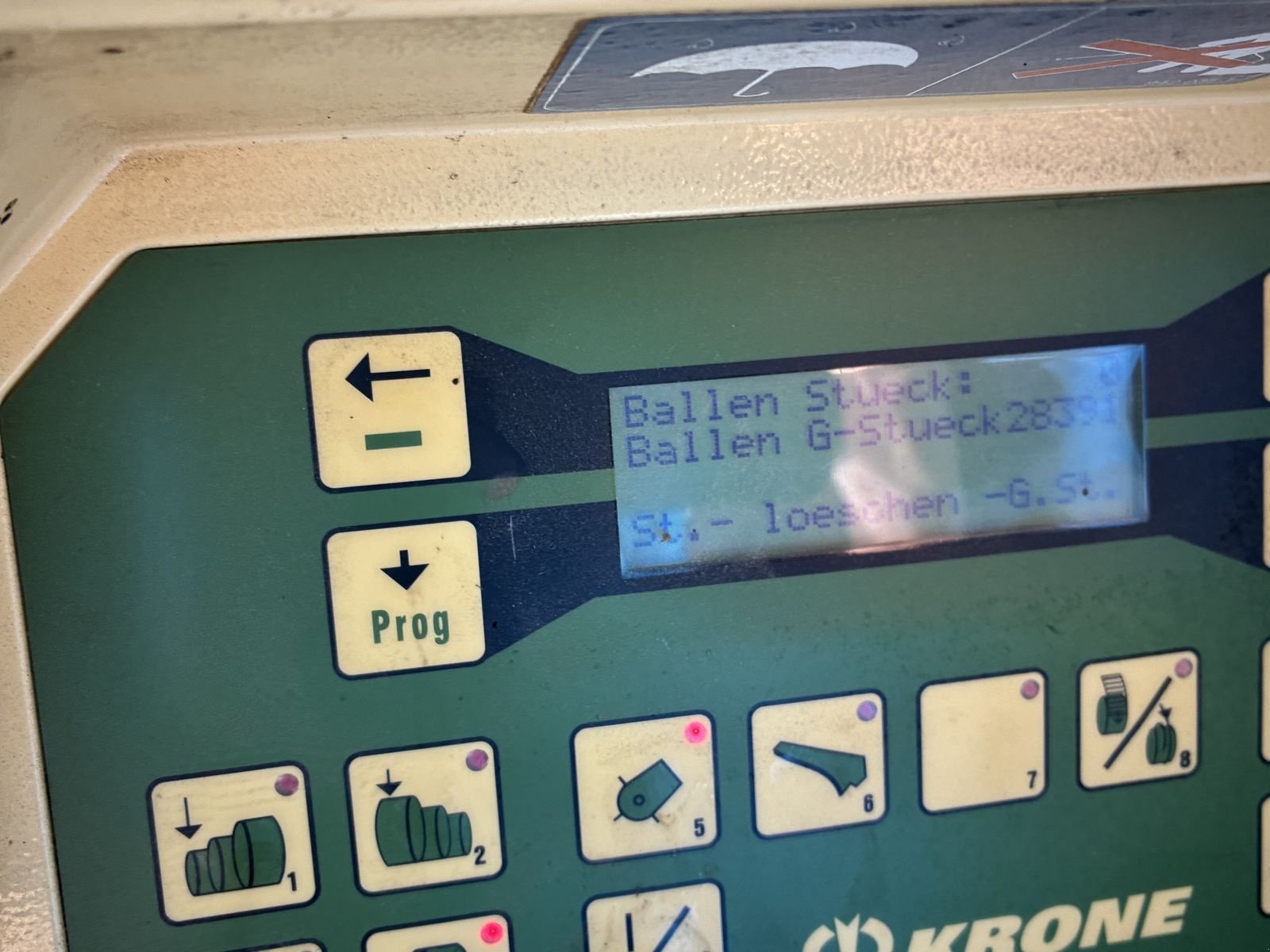 Rundballenpresse des Typs Krone Vario Pack 1500 MC, Gebrauchtmaschine in Villach (Bild 11)