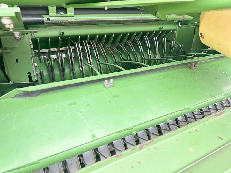 Rundballenpresse des Typs Krone Vario Pack 1500 Multi Cut Rundballenpresse, Gebrauchtmaschine in St. Marienkirchen (Bild 10)