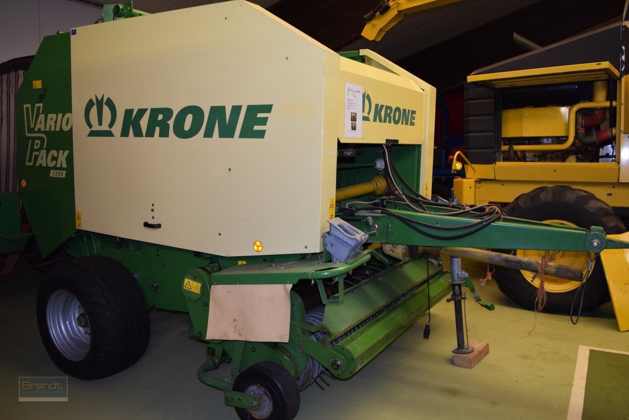 Rundballenpresse des Typs Krone Vario Pack 1500, Gebrauchtmaschine in Oyten (Bild 1)