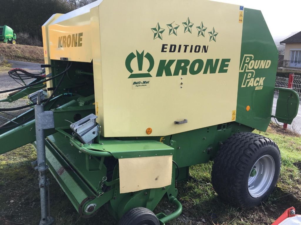 Rundballenpresse des Typs Krone vario pack 1500, Gebrauchtmaschine in Saint-Priest-Taurion (Bild 5)