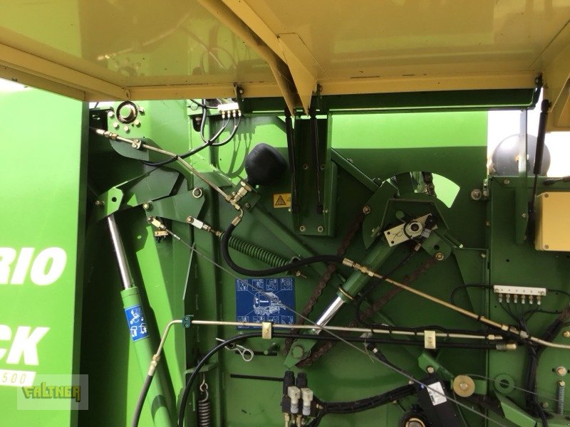 Rundballenpresse типа Krone Vario Pack 1500, Gebrauchtmaschine в Büchlberg (Фотография 7)