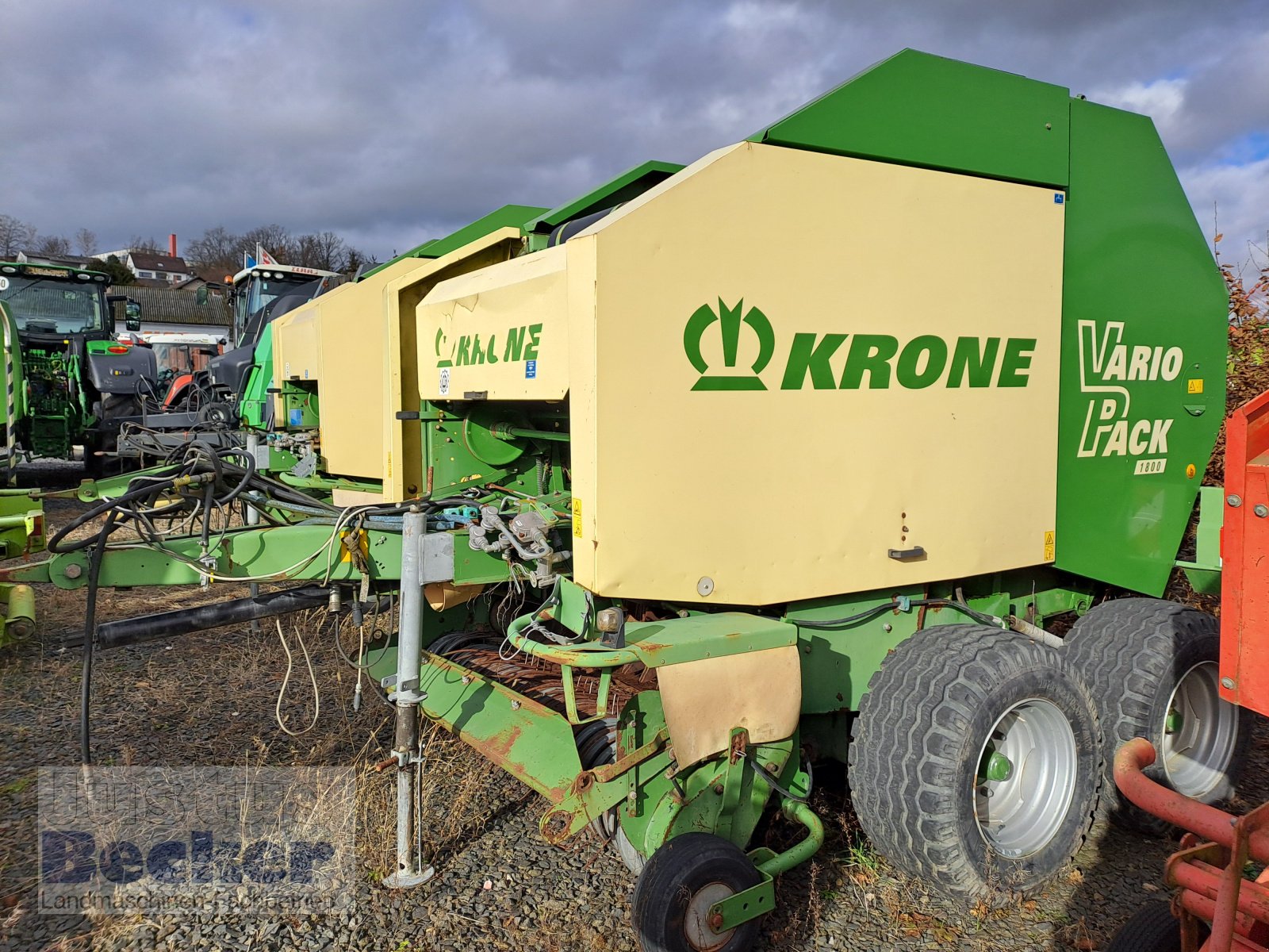 Rundballenpresse des Typs Krone Vario Pack 1800, Gebrauchtmaschine in Weimar-Niederwalgern (Bild 5)