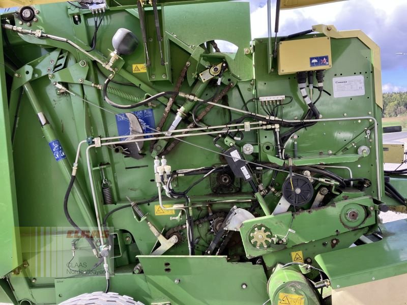 Rundballenpresse del tipo Krone VARIOPACK 1500 MULTICUT, Gebrauchtmaschine In Schwend (Immagine 17)