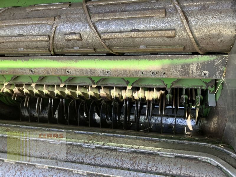 Rundballenpresse del tipo Krone VARIOPACK 1500 MULTICUT, Gebrauchtmaschine In Schwend (Immagine 23)