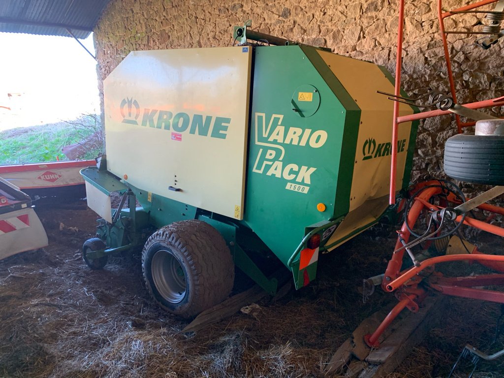 Rundballenpresse Türe ait Krone VarioPack 1500, Gebrauchtmaschine içinde Calmont (resim 2)