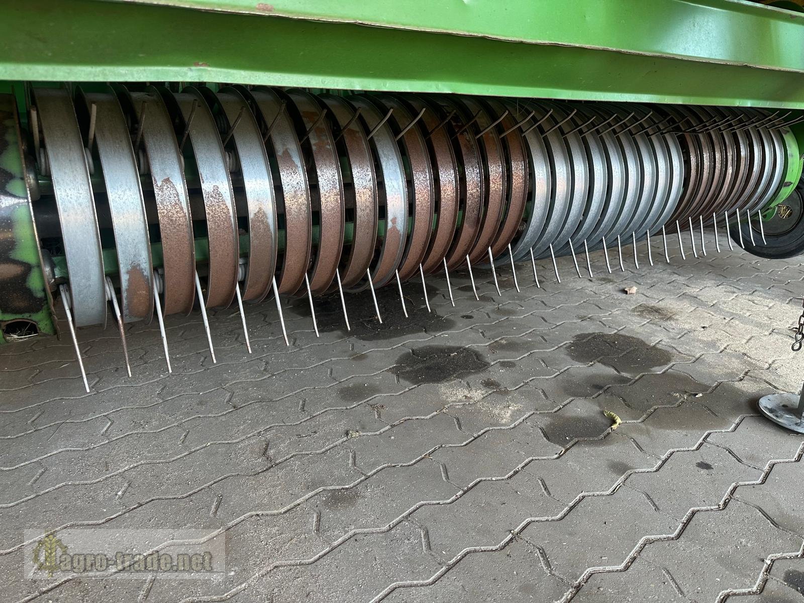 Rundballenpresse типа Krone VarioPack 1800, Gebrauchtmaschine в Ellerdorf (Фотография 2)