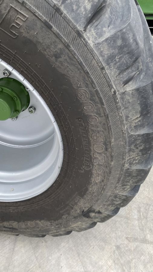 Rundballenpresse типа Krone VariPack V 165 XC Plus, Gebrauchtmaschine в Hürm (Фотография 5)