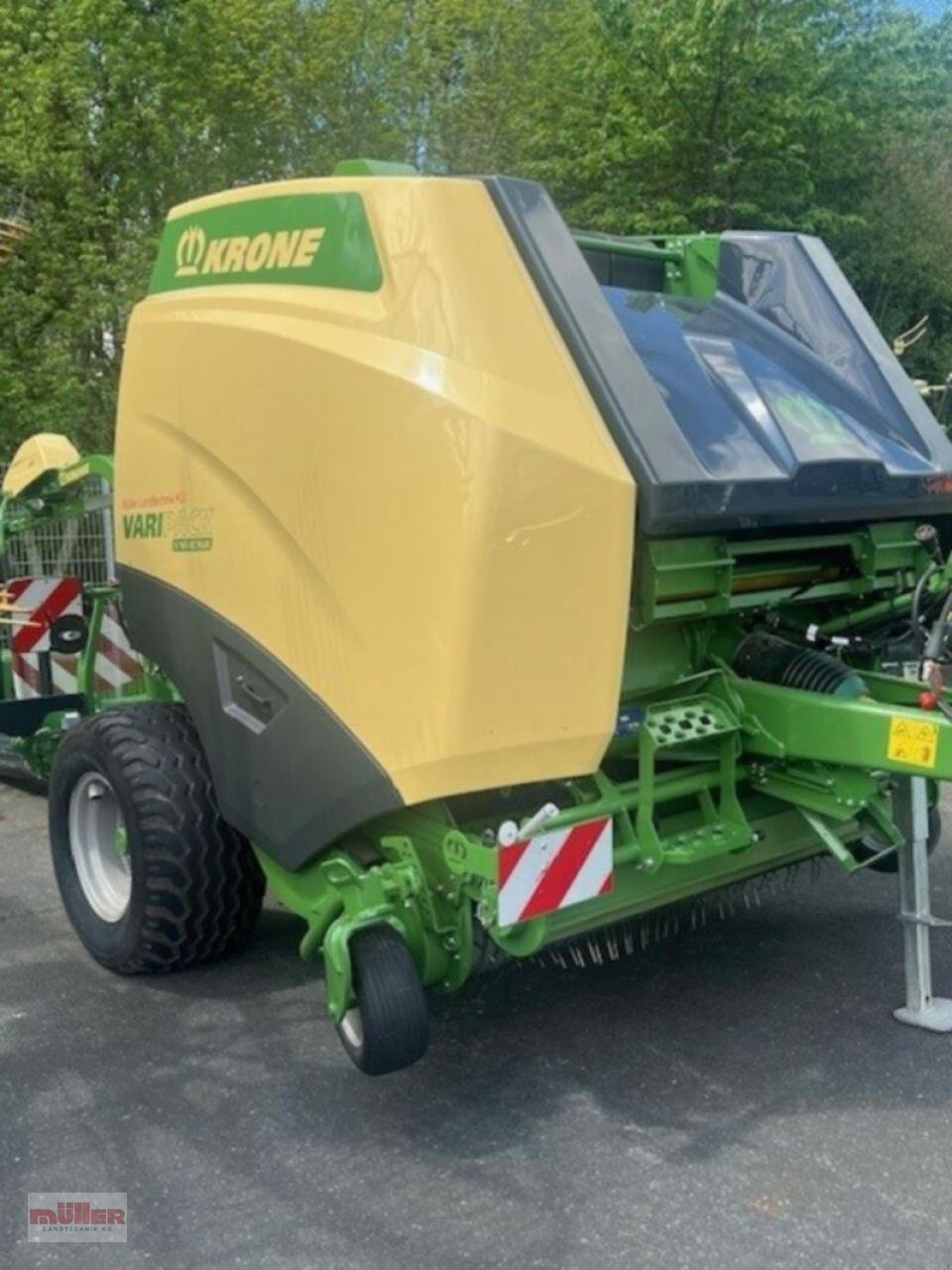 Rundballenpresse tipa Krone VariPack V 165 XC plus, Gebrauchtmaschine u Holzhausen (Slika 1)