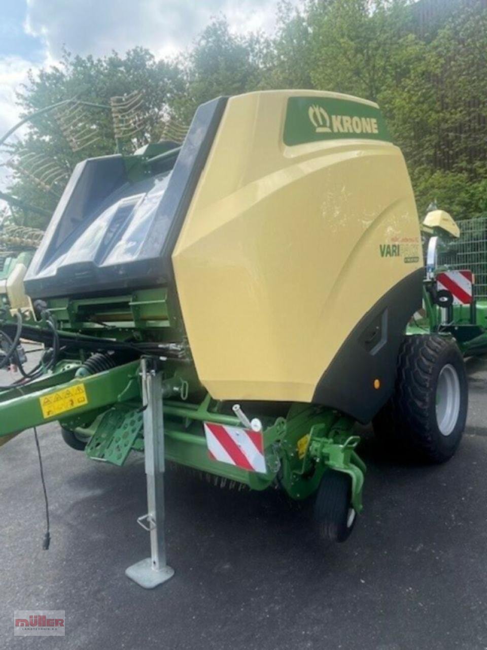 Rundballenpresse tipa Krone VariPack V 165 XC plus, Gebrauchtmaschine u Holzhausen (Slika 3)