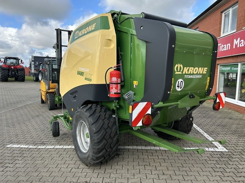 Rundballenpresse des Typs Krone VariPack V 190 XC Plus, Neumaschine in Rollwitz (Bild 6)