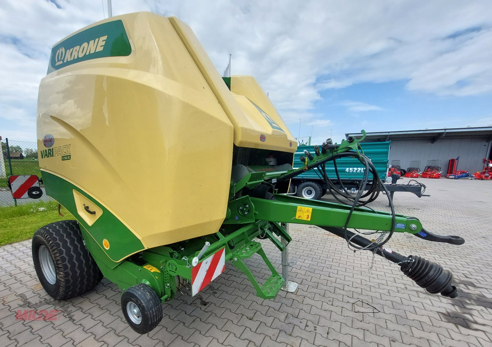 Rundballenpresse типа Krone VariPack V165 XC, Gebrauchtmaschine в Creußen (Фотография 1)