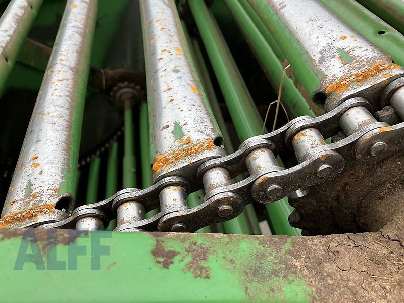 Rundballenpresse des Typs Krone VP 1500MC, Gebrauchtmaschine in Bitburg-Flugplatz (Bild 9)