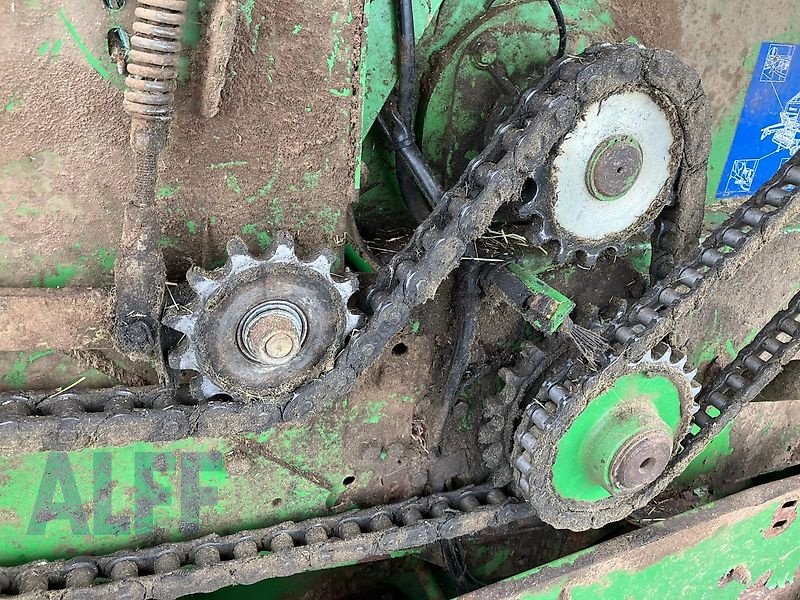 Rundballenpresse des Typs Krone VP 1500MC, Gebrauchtmaschine in Bitburg-Flugplatz (Bild 14)