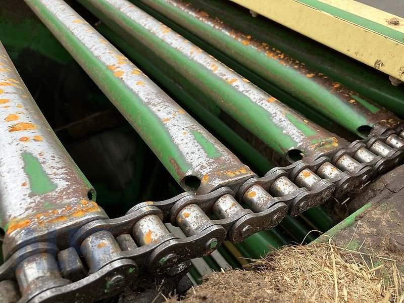 Rundballenpresse des Typs Krone VP 1500MC, Gebrauchtmaschine in Bitburg-Flugplatz (Bild 10)