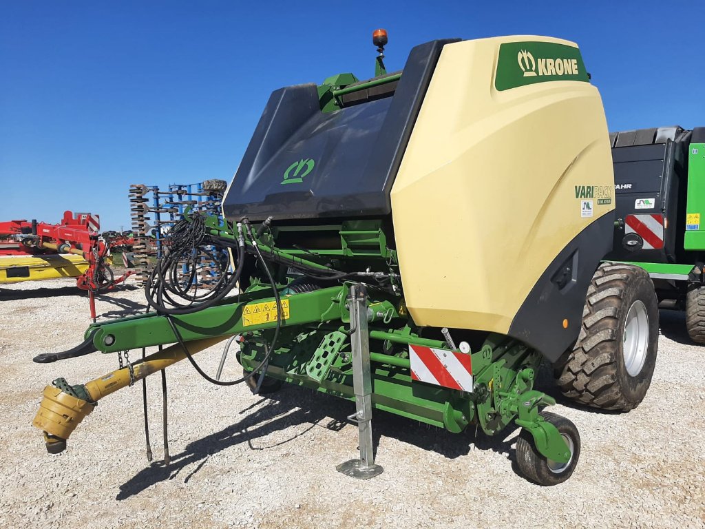 Rundballenpresse Türe ait Krone VP 165 XC PLUS, Gebrauchtmaschine içinde SAINT HILAIRE EN MORVAN (resim 1)