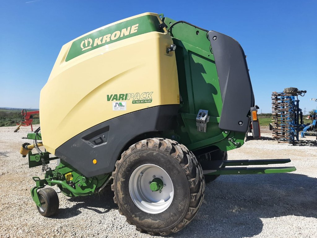 Rundballenpresse Türe ait Krone VP 165 XC PLUS, Gebrauchtmaschine içinde SAINT HILAIRE EN MORVAN (resim 5)
