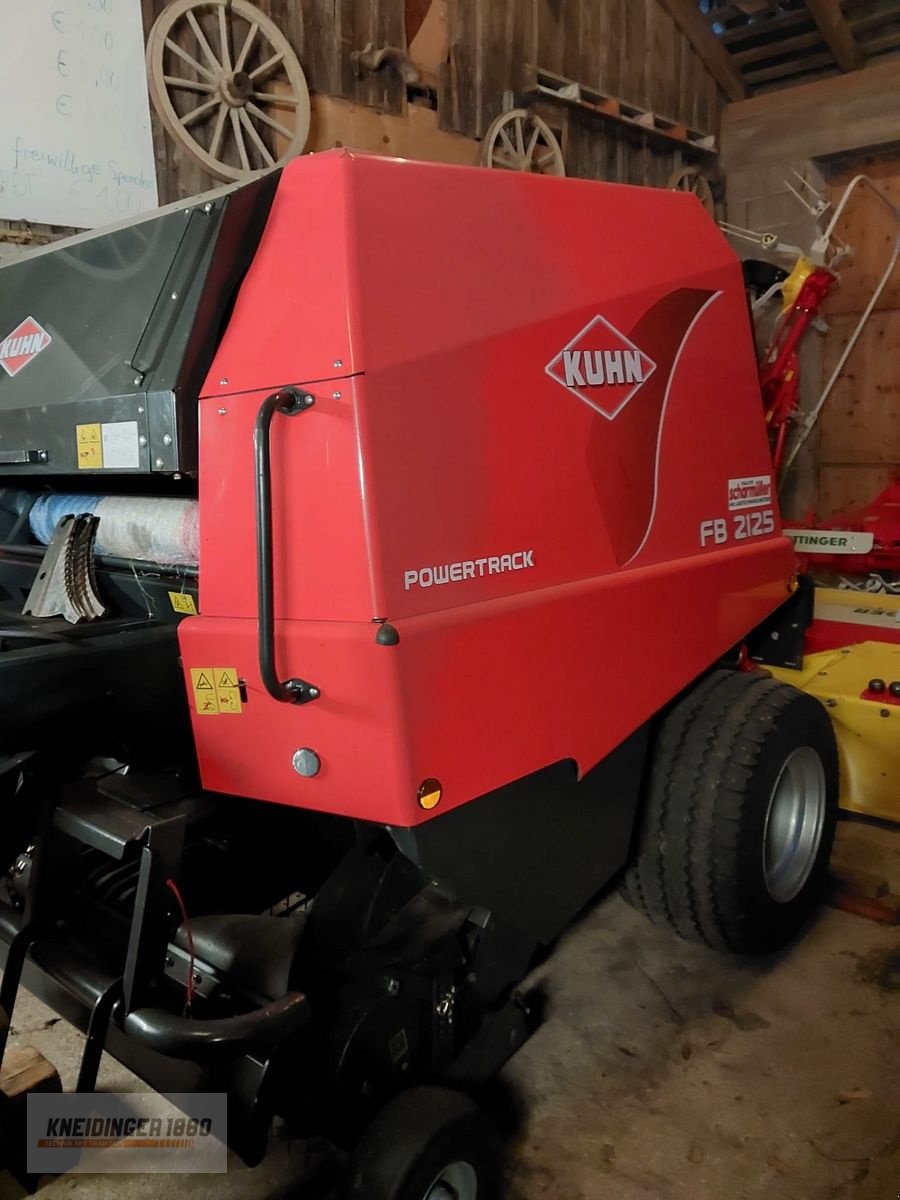 Rundballenpresse tip Kuhn FB 2125, Gebrauchtmaschine in Altenfelden (Poză 1)