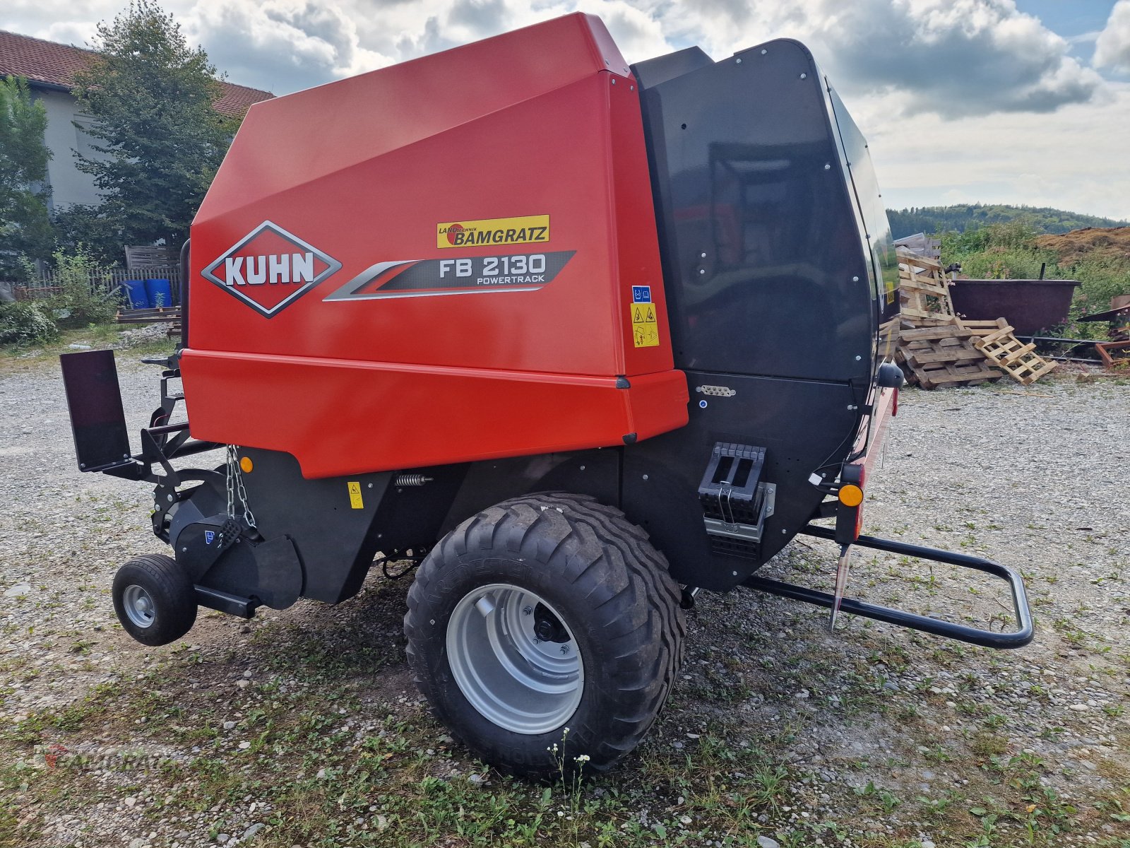 Rundballenpresse του τύπου Kuhn FB 2130, Neumaschine σε Eberfing (Φωτογραφία 5)