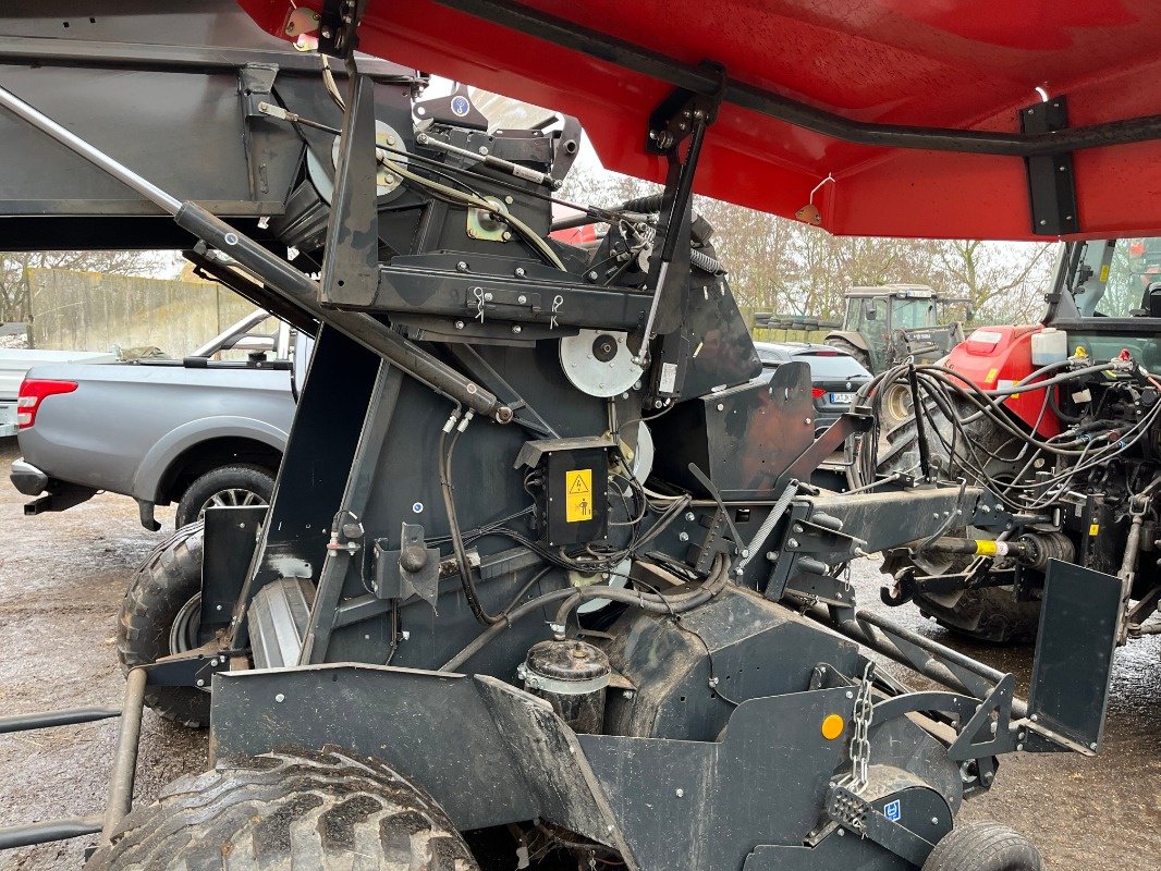 Rundballenpresse типа Kuhn FB 2130, Gebrauchtmaschine в Ebersbach (Фотография 9)
