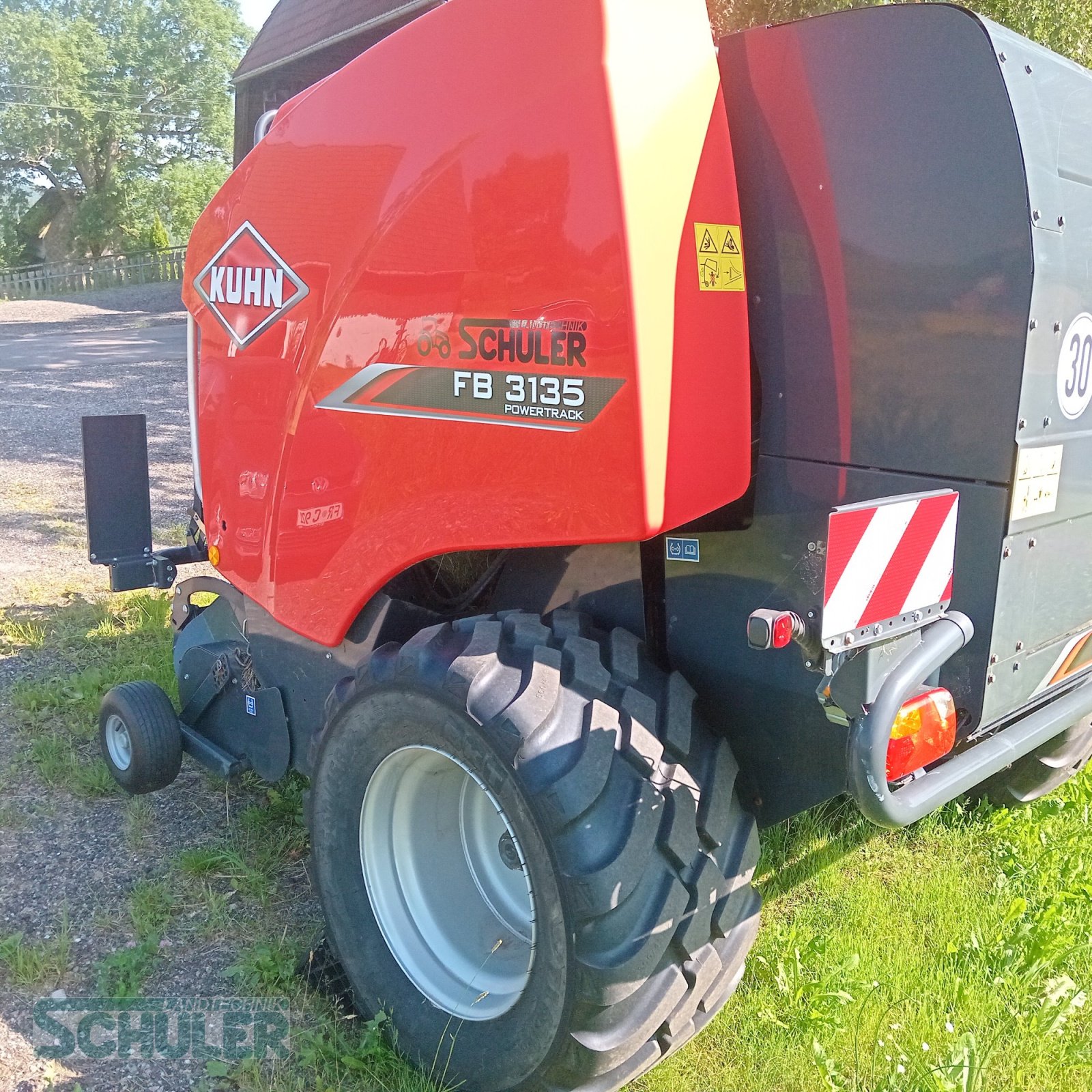 Rundballenpresse of the type Kuhn FB3135, Gebrauchtmaschine in St. Märgen (Picture 5)