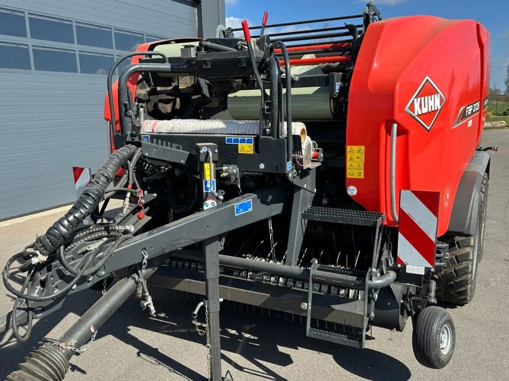 Rundballenpresse типа Kuhn FPB 3135, Gebrauchtmaschine в BENNEKOM (Фотография 9)