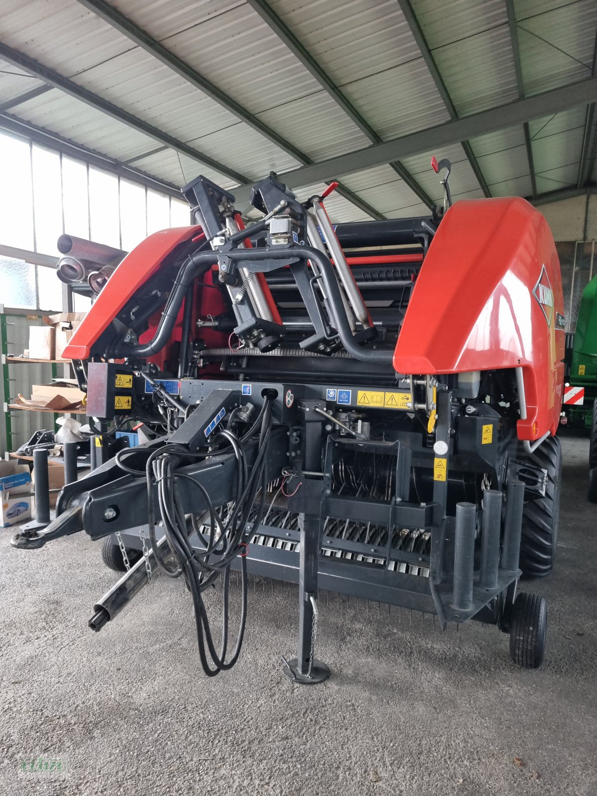 Rundballenpresse типа Kuhn i-Bio+, Gebrauchtmaschine в Bruckmühl (Фотография 1)