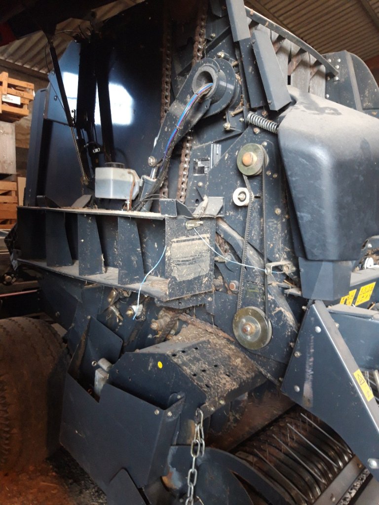 Rundballenpresse a típus Kuhn VB 2160 RC 14 FF, Gebrauchtmaschine ekkor: DIFFENBACH-LES-HELLIMER (Kép 5)