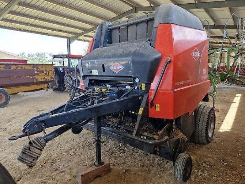 Rundballenpresse типа Kuhn VB 2160, Gebrauchtmaschine в PEYROLE (Фотография 1)