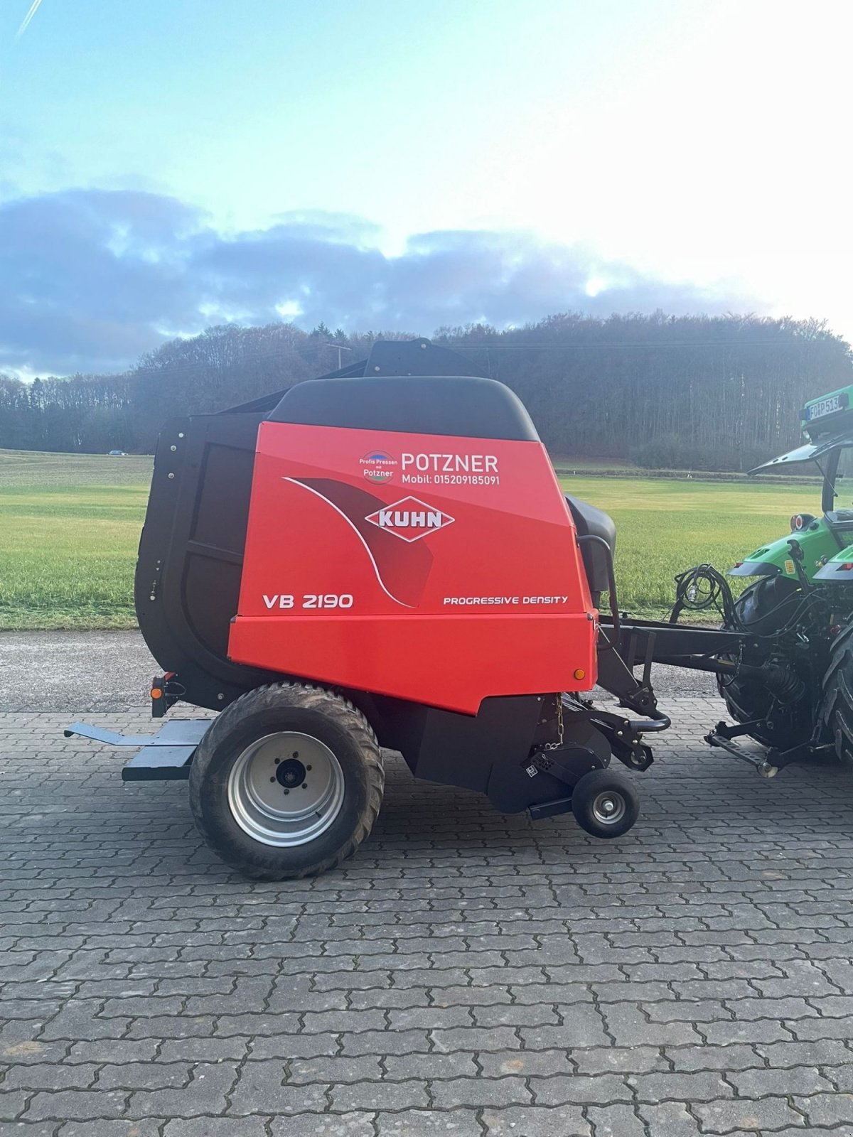 Rundballenpresse типа Kuhn VB 2190 OC 14, Gebrauchtmaschine в Mittelrüsselbach (Фотография 2)