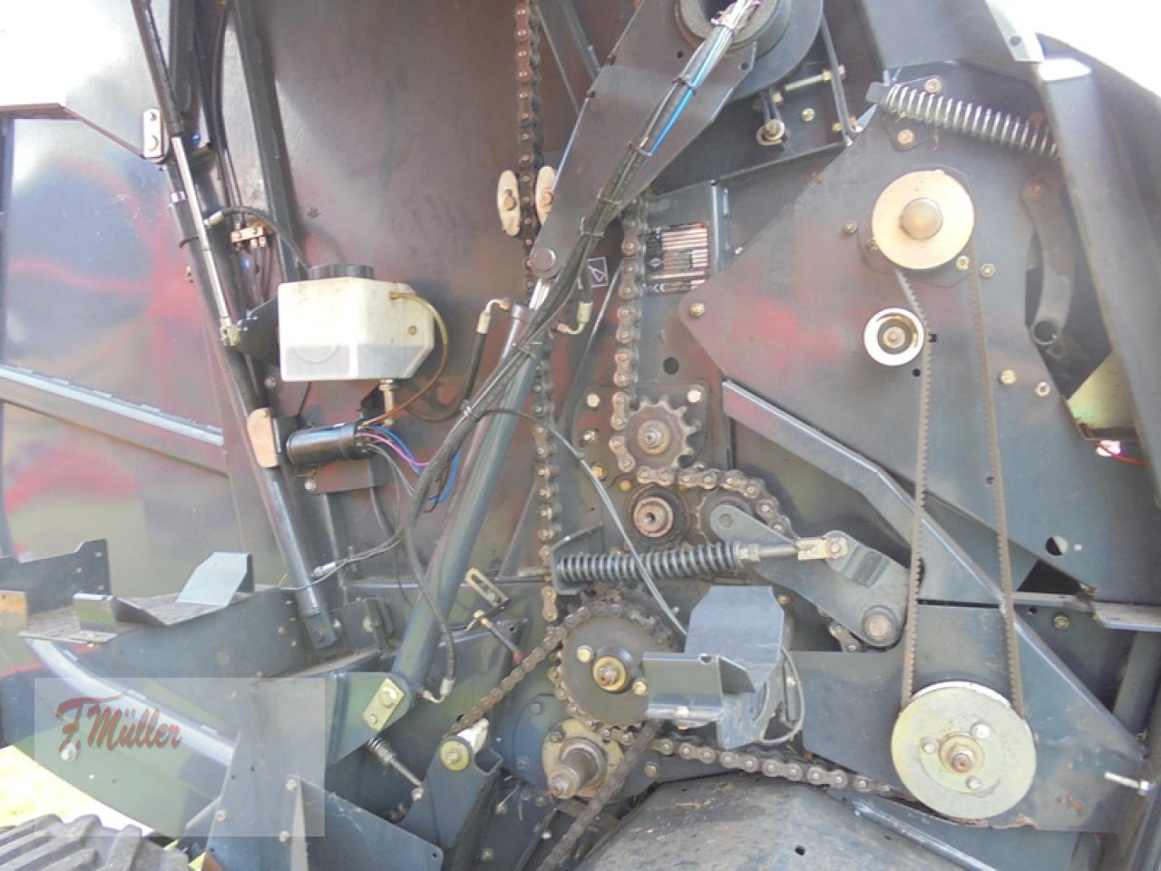 Rundballenpresse des Typs Kuhn VB 2190 OC14, Gebrauchtmaschine in Taaken (Bild 3)