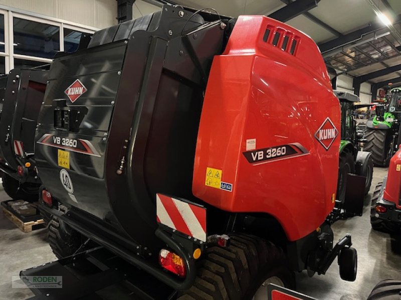 Rundballenpresse des Typs Kuhn VB 3260 Opticut 14, Gebrauchtmaschine in Lensahn (Bild 3)