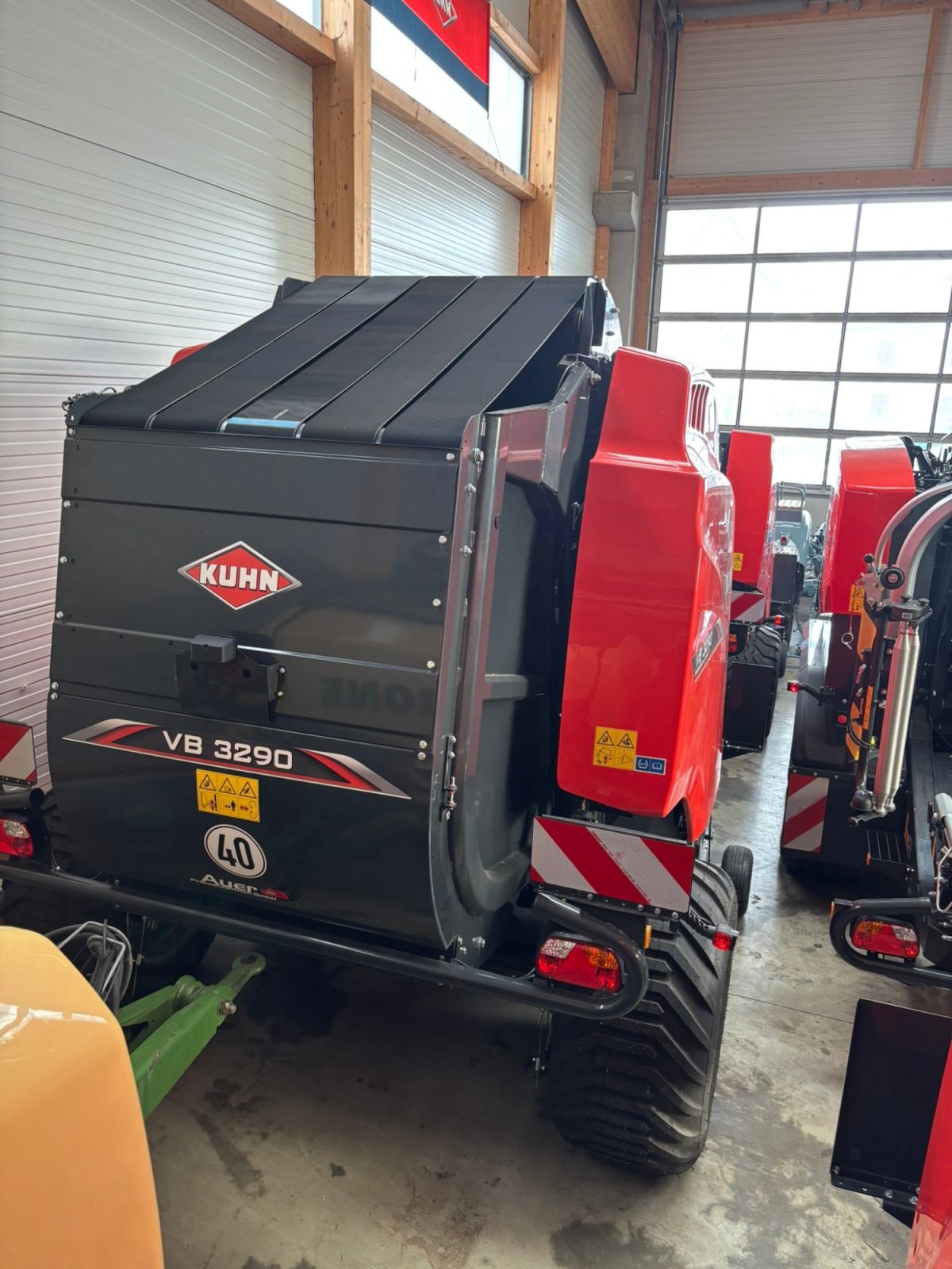 Rundballenpresse типа Kuhn VB 3290, Neumaschine в Amerang / OT. Kirchensur (Фотография 2)