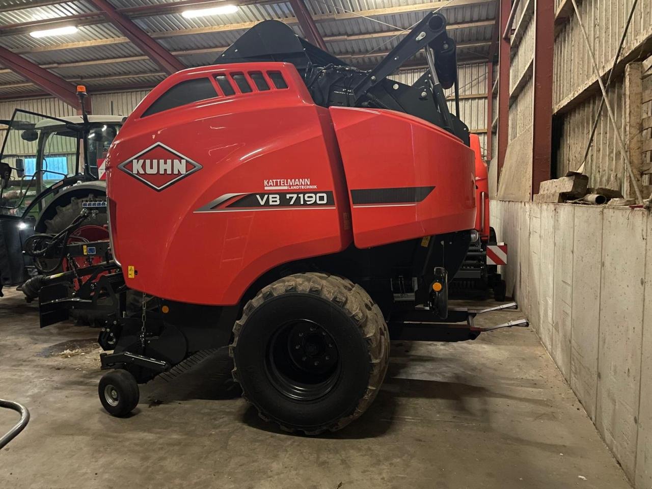 Rundballenpresse tip Kuhn VB 7190 (TIM)  OC 23, Gebrauchtmaschine in Stuhr (Poză 1)