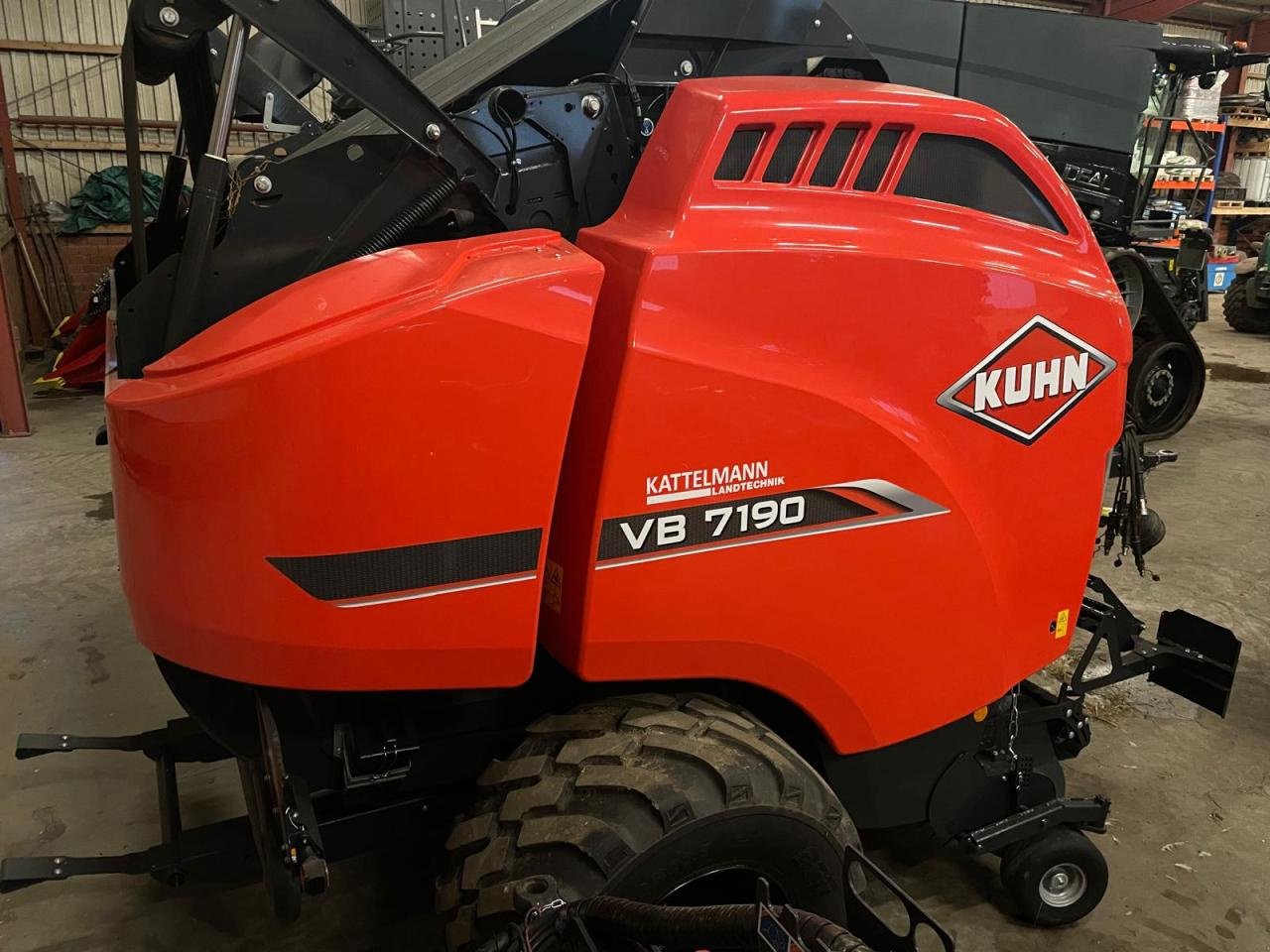 Rundballenpresse tip Kuhn VB 7190 (TIM)  OC 23, Gebrauchtmaschine in Stuhr (Poză 2)