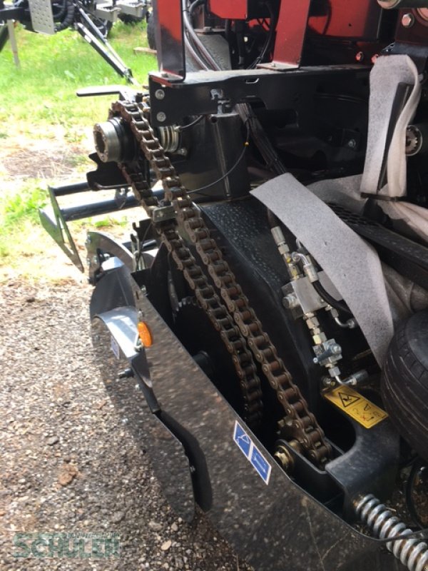 Rundballenpresse of the type Kuhn VB3160 OC, Neumaschine in St. Märgen (Picture 5)